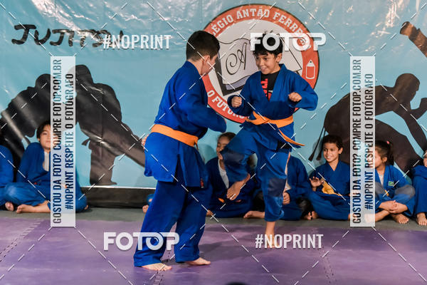 Buy your photos of the eventApresenta��o de Capoeira e Ju Jitsu 2019 on Fotop