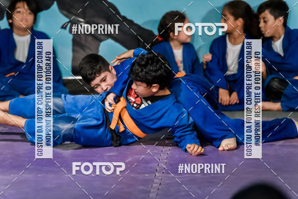 Buy your photos of the eventApresenta��o de Capoeira e Ju Jitsu 2019 on Fotop