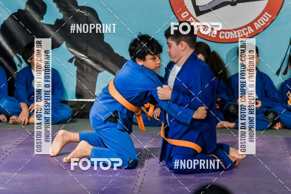 Buy your photos of the eventApresenta��o de Capoeira e Ju Jitsu 2019 on Fotop