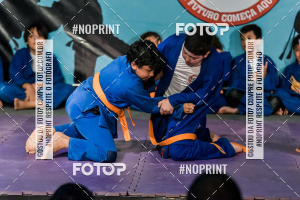 Buy your photos of the eventApresenta��o de Capoeira e Ju Jitsu 2019 on Fotop