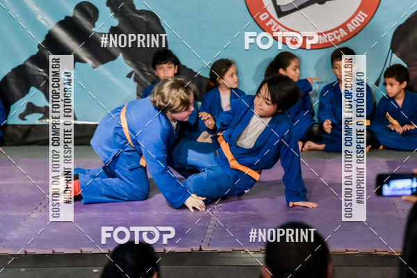 Buy your photos of the eventApresenta��o de Capoeira e Ju Jitsu 2019 on Fotop
