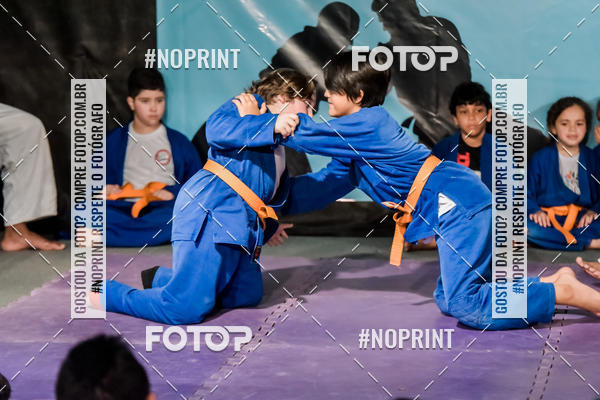 Buy your photos of the eventApresenta��o de Capoeira e Ju Jitsu 2019 on Fotop