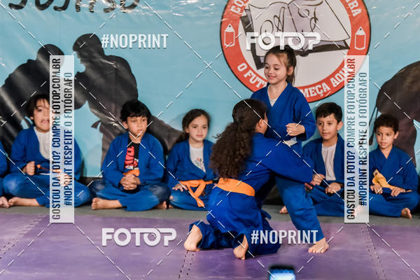 Buy your photos of the eventApresenta��o de Capoeira e Ju Jitsu 2019 on Fotop