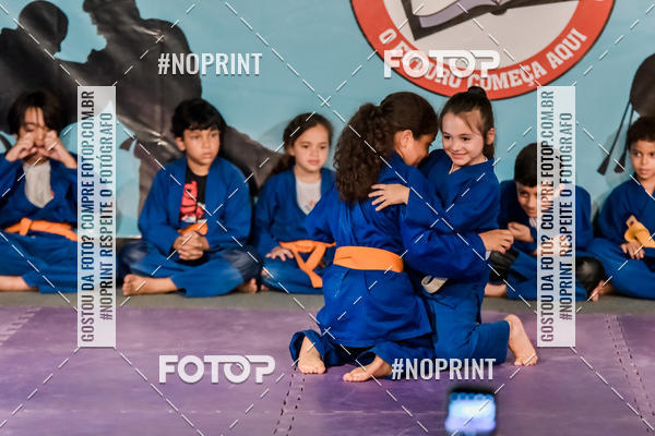 Buy your photos of the eventApresenta��o de Capoeira e Ju Jitsu 2019 on Fotop