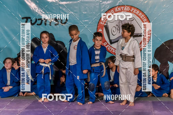 Buy your photos of the eventApresenta��o de Capoeira e Ju Jitsu 2019 on Fotop