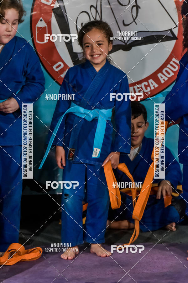 Buy your photos of the eventApresenta��o de Capoeira e Ju Jitsu 2019 on Fotop
