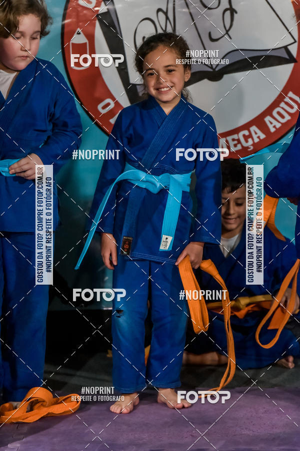 Buy your photos of the eventApresenta��o de Capoeira e Ju Jitsu 2019 on Fotop