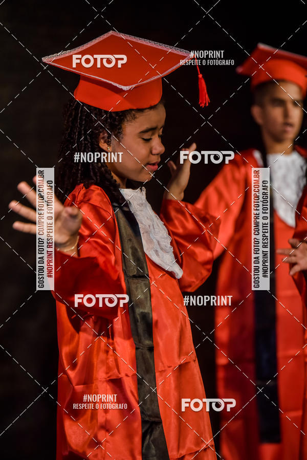 Buy your photos of the eventFormatura 2019 on Fotop