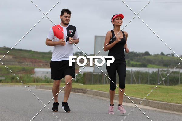 Buy your photos of the eventMEIA MARATONA DE JACARE  on Fotop