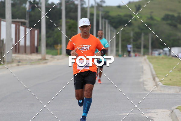 Buy your photos of the eventMEIA MARATONA DE JACARE  on Fotop