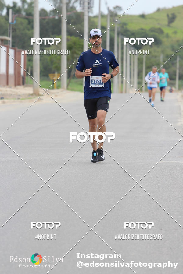 Buy your photos of the eventMEIA MARATONA DE JACARE  on Fotop