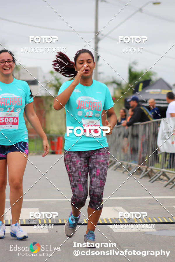 Buy your photos of the eventMEIA MARATONA DE JACARE  on Fotop