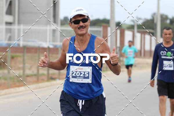 Buy your photos of the eventMEIA MARATONA DE JACARE  on Fotop