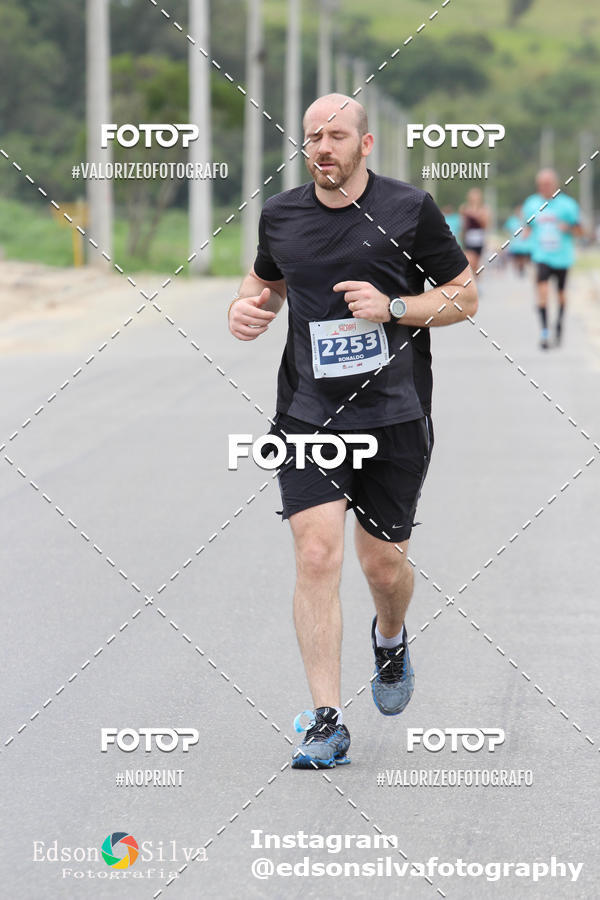 Buy your photos of the eventMEIA MARATONA DE JACARE  on Fotop