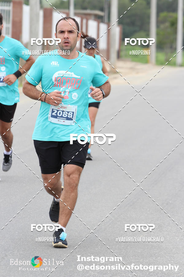 Buy your photos of the eventMEIA MARATONA DE JACARE  on Fotop