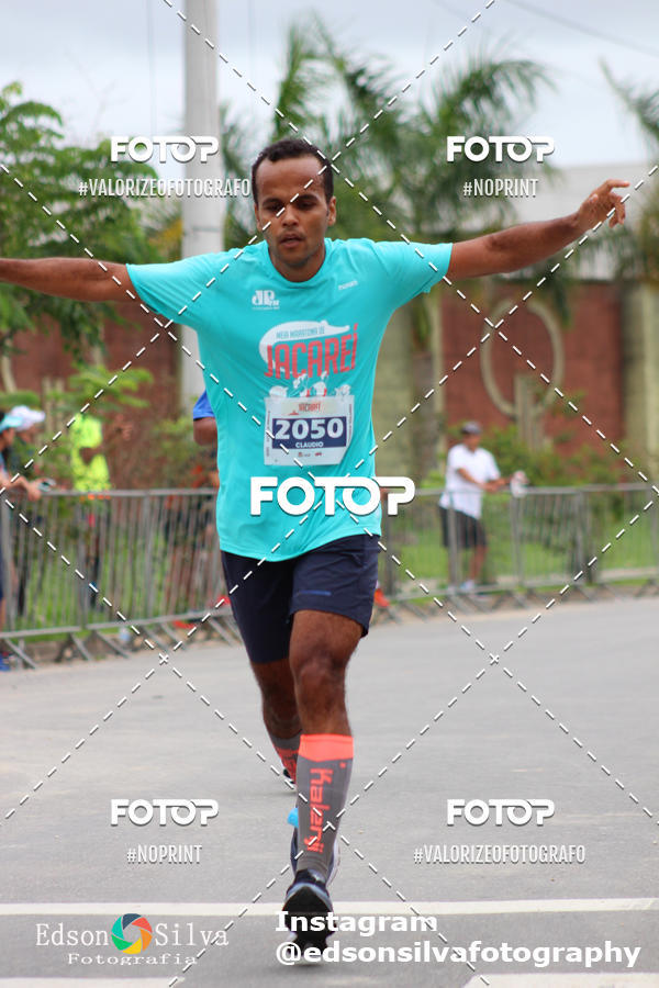 Buy your photos of the eventMEIA MARATONA DE JACARE  on Fotop
