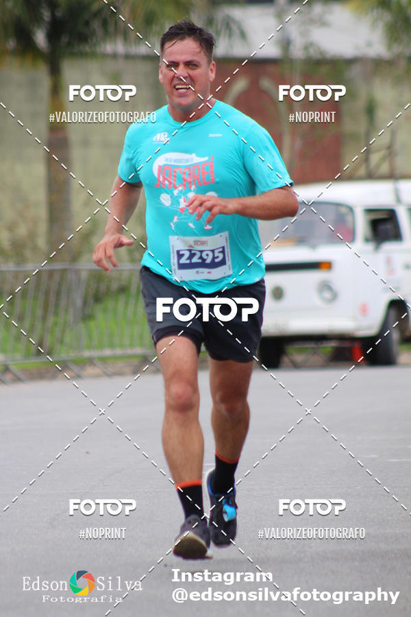 Buy your photos of the eventMEIA MARATONA DE JACARE  on Fotop