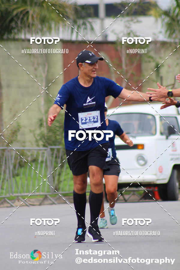 Buy your photos of the eventMEIA MARATONA DE JACARE  on Fotop