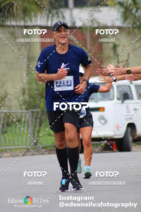 Buy your photos of the eventMEIA MARATONA DE JACARE  on Fotop