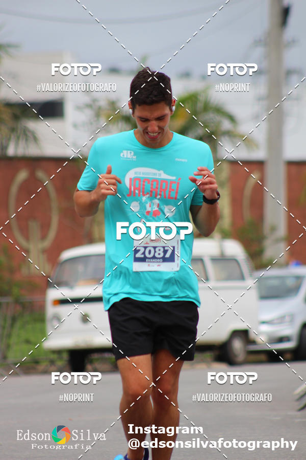 Buy your photos of the eventMEIA MARATONA DE JACARE  on Fotop