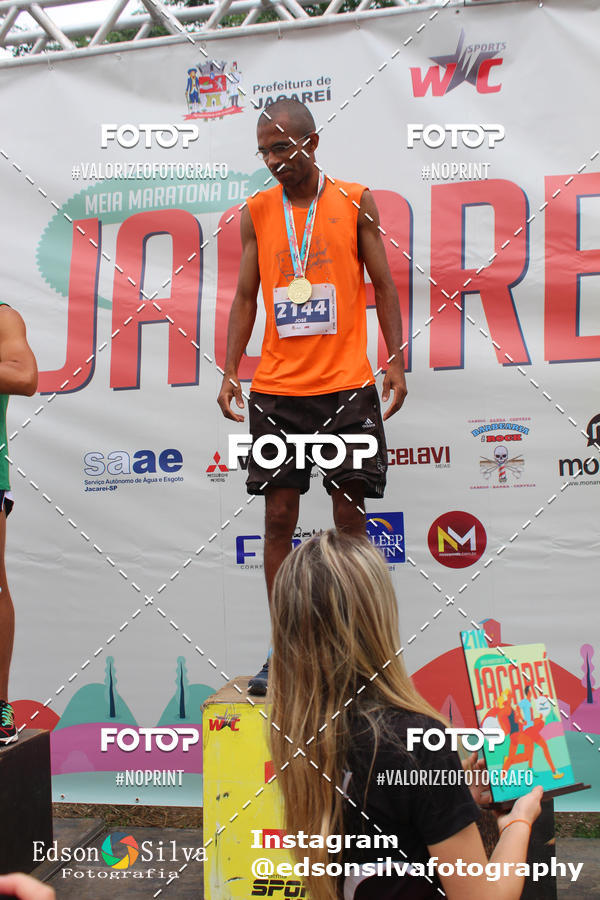Buy your photos of the eventMEIA MARATONA DE JACARE�  on Fotop
