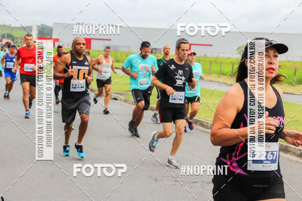 Buy your photos of the eventMEIA MARATONA DE JACARE  on Fotop
