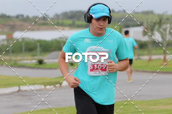 Buy your photos of the eventMEIA MARATONA DE JACARE  on Fotop