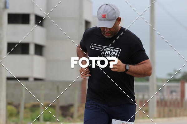 Buy your photos of the eventMEIA MARATONA DE JACARE  on Fotop