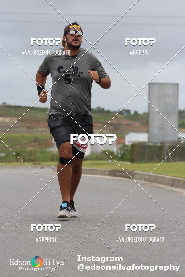 Buy your photos of the eventMEIA MARATONA DE JACARE  on Fotop