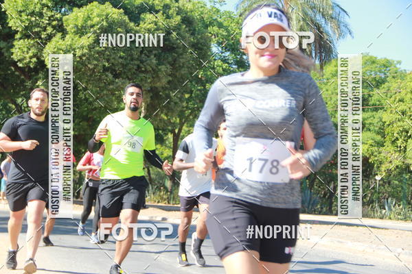 Buy your photos of the eventCorrida Solidria Patrulha da Alegria on Fotop