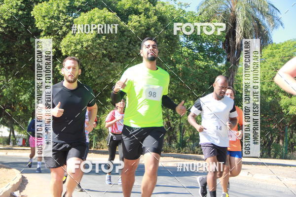 Buy your photos of the eventCorrida Solidria Patrulha da Alegria on Fotop