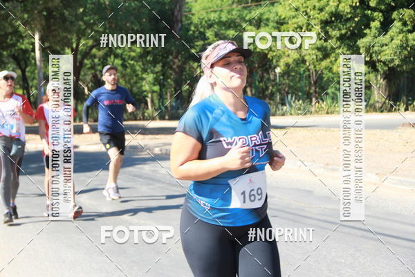 Buy your photos of the eventCorrida Solidria Patrulha da Alegria on Fotop