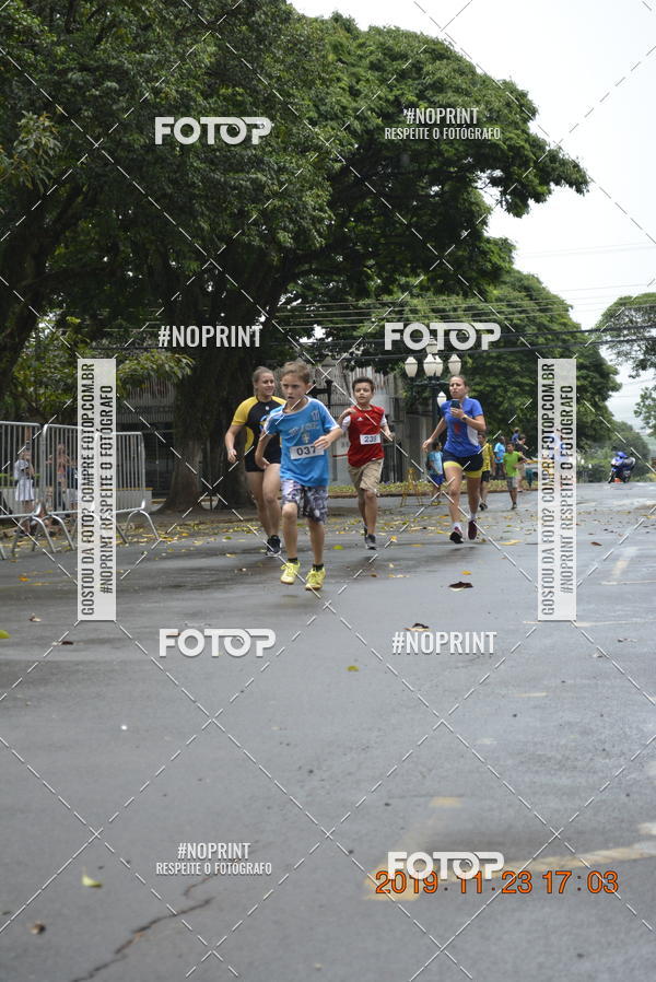 Achetez vos photos de l'vnementCircuito de corrida fecam integrado night run sur Fotop
