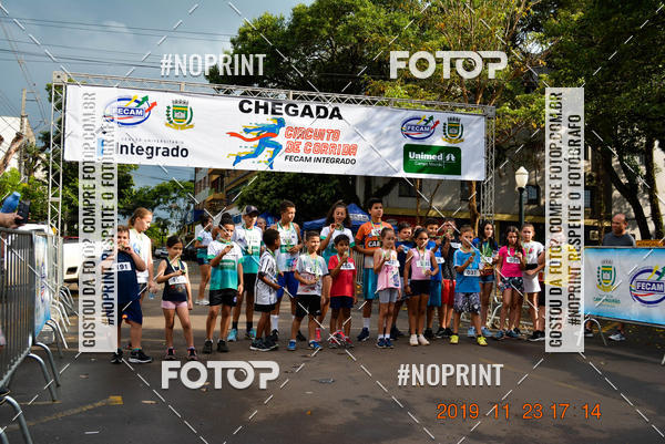 Achetez vos photos de l'vnementCircuito de corrida fecam integrado night run sur Fotop