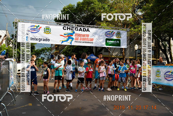 Achetez vos photos de l'vnementCircuito de corrida fecam integrado night run sur Fotop