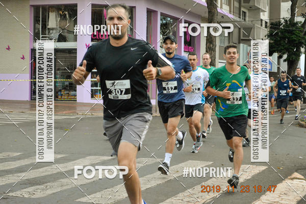 Buy your photos of the eventCircuito de corrida fecam integrado night run on Fotop
