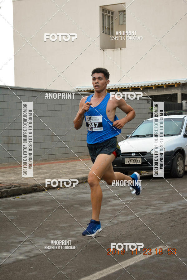 Buy your photos of the eventCircuito de corrida fecam integrado night run on Fotop