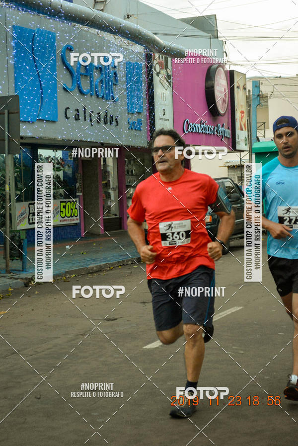 Compre as suas fotos do eventoCircuito de corrida fecam integrado night run no Fotop