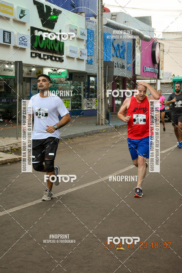 Compra tus fotos del eventoCircuito de corrida fecam integrado night run En Fotop
