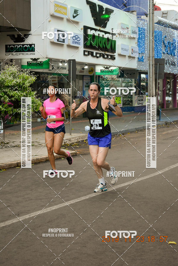 Compra tus fotos del eventoCircuito de corrida fecam integrado night run En Fotop