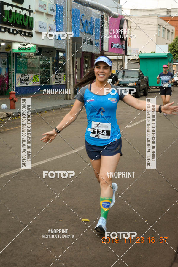 Compra tus fotos del eventoCircuito de corrida fecam integrado night run En Fotop