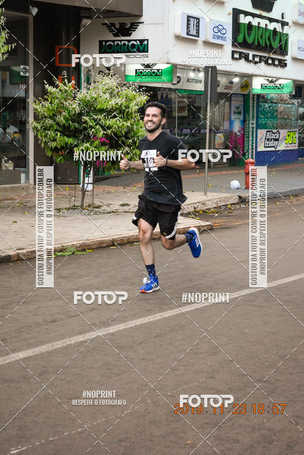 Compra tus fotos del eventoCircuito de corrida fecam integrado night run En Fotop
