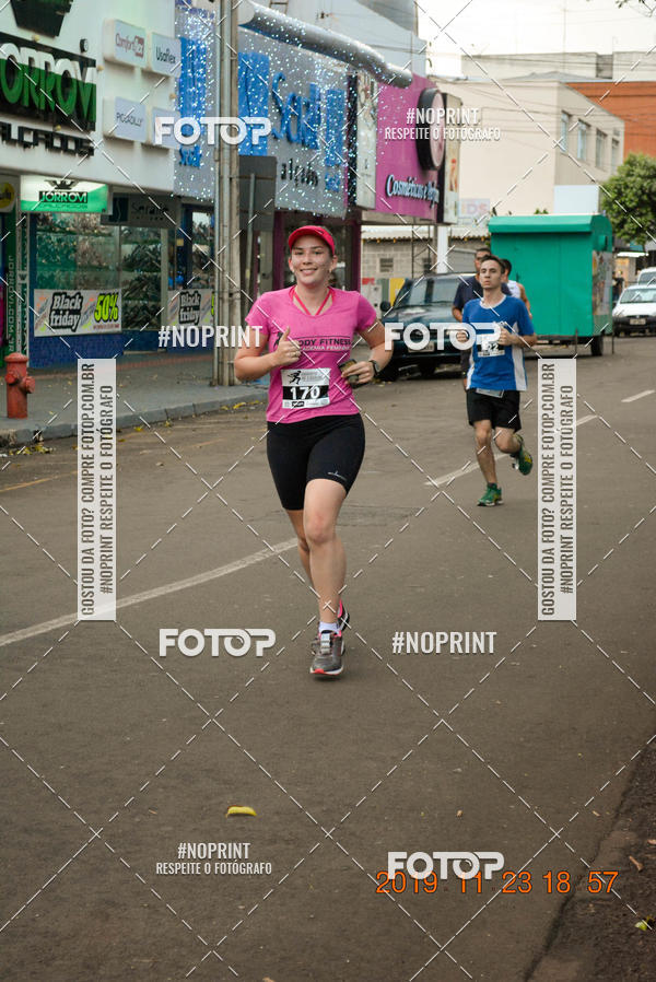 Compra tus fotos del eventoCircuito de corrida fecam integrado night run En Fotop