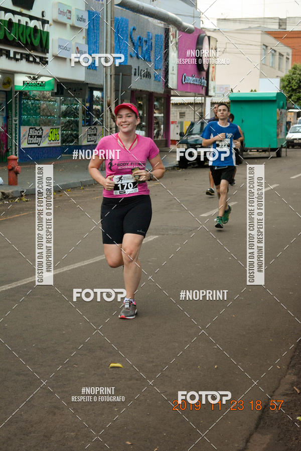 Compra tus fotos del eventoCircuito de corrida fecam integrado night run En Fotop