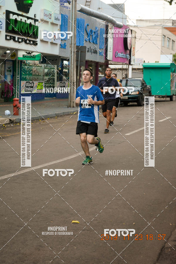 Compra tus fotos del eventoCircuito de corrida fecam integrado night run En Fotop