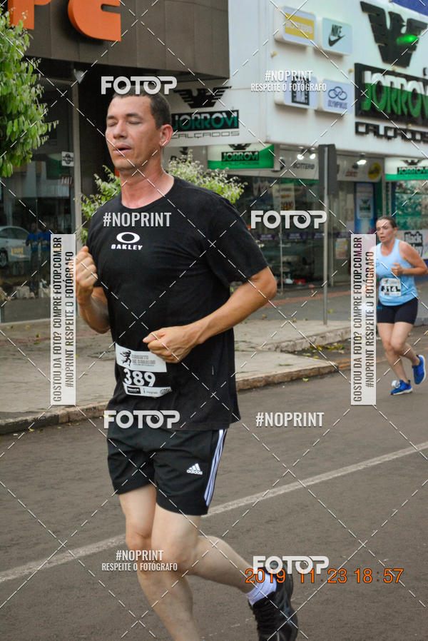 Compra tus fotos del eventoCircuito de corrida fecam integrado night run En Fotop