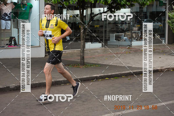 Compra tus fotos del eventoCircuito de corrida fecam integrado night run En Fotop