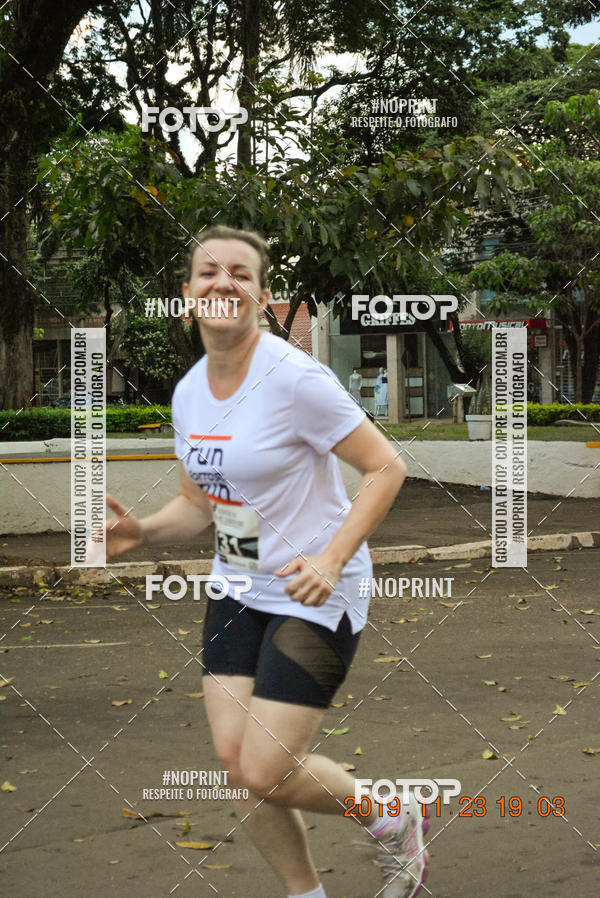 Compre suas fotos do eventoCircuito de corrida fecam integrado night run no Fotop