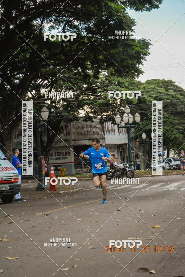Compre suas fotos do eventoCircuito de corrida fecam integrado night run no Fotop
