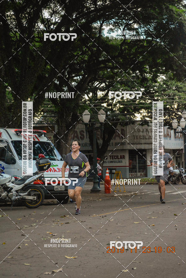 Compre suas fotos do eventoCircuito de corrida fecam integrado night run no Fotop